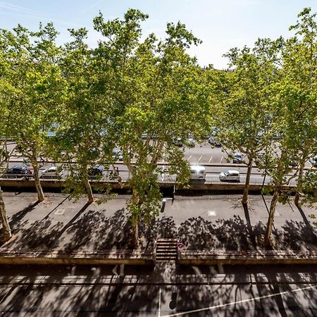 High-End Apartment Overlooking The Quays Ail Lyon Exterior foto