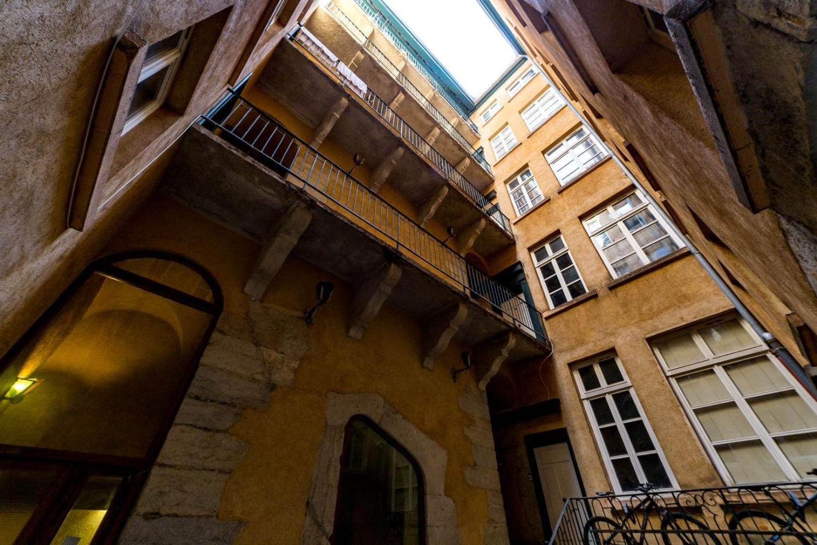 High-End Apartment Overlooking The Quays Ail Lyon Exterior foto